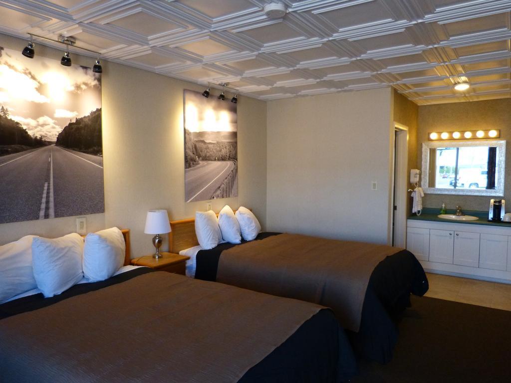 Catalina Motel Sault Ste. Marie Bagian luar foto
