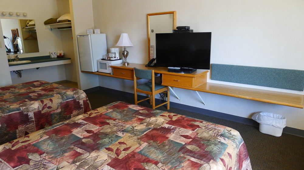 Catalina Motel Sault Ste. Marie Bagian luar foto